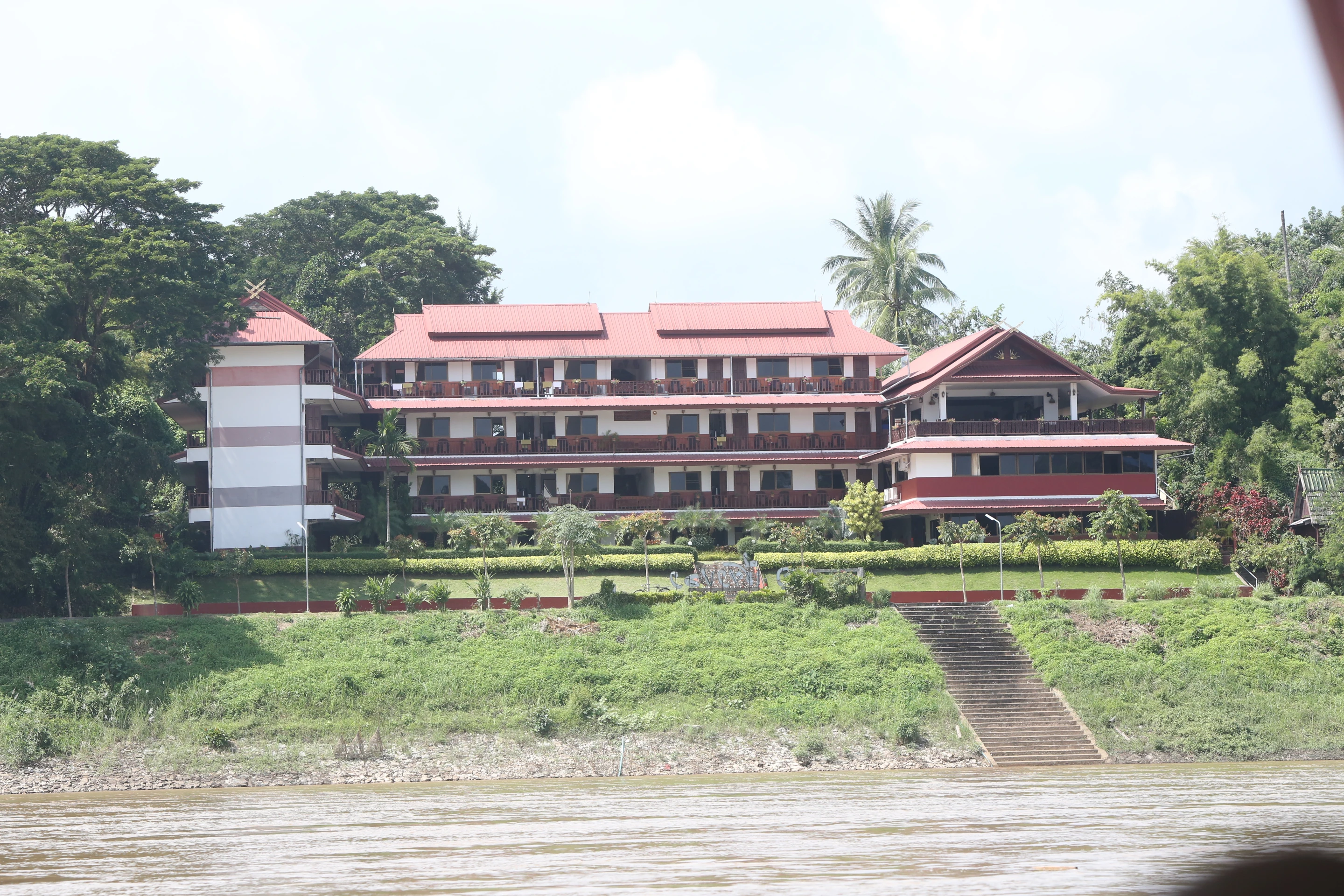 Our accommodation in Chiang Khong was the Namkhong Riverside Hotel