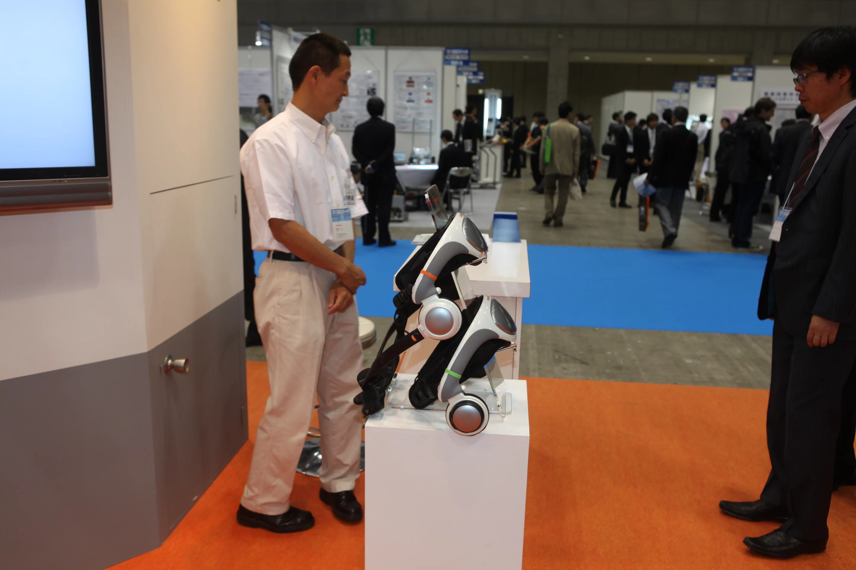 Honda's Walking Assist Device