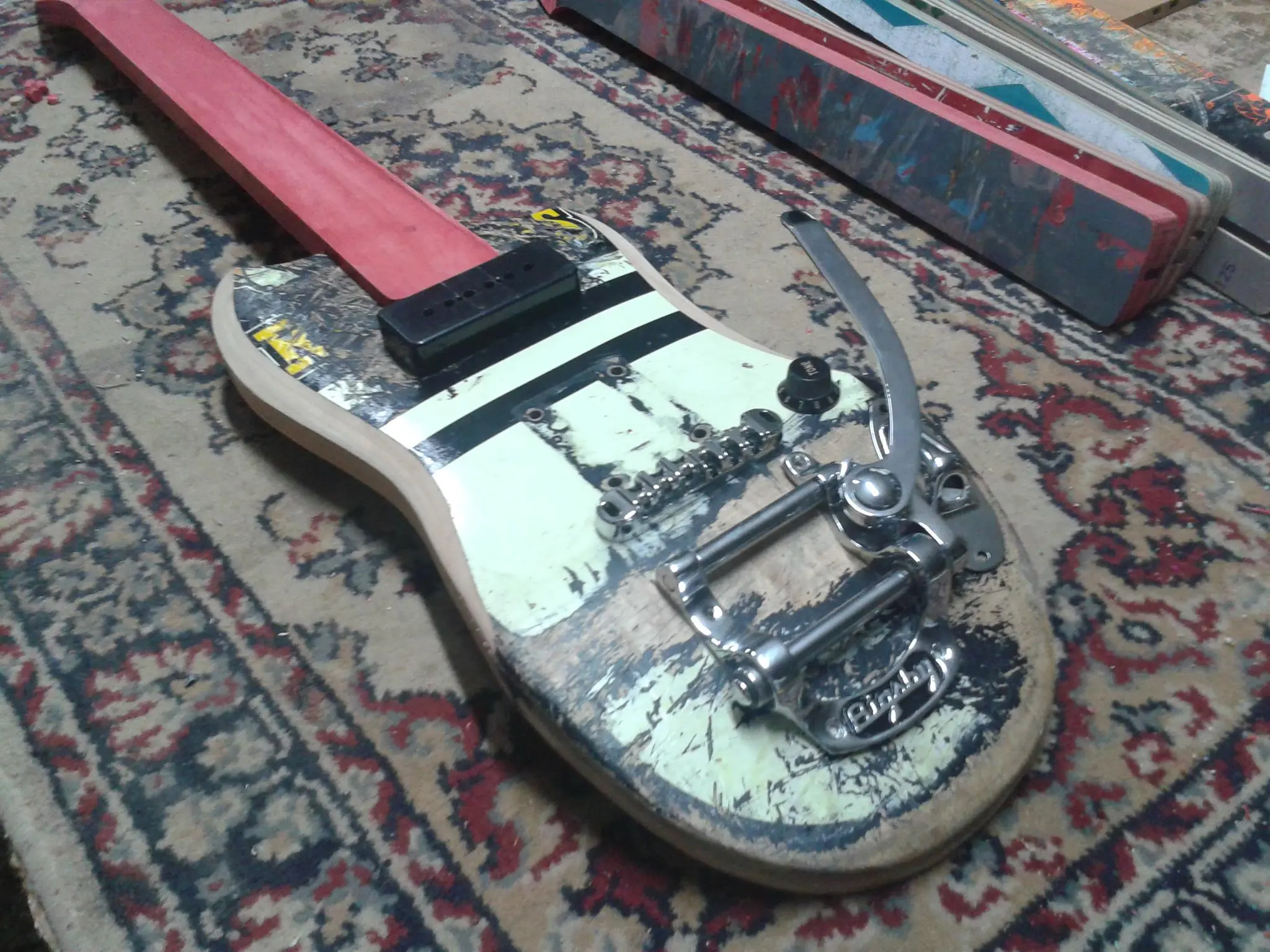 A Bigsby tailpiece gets on board