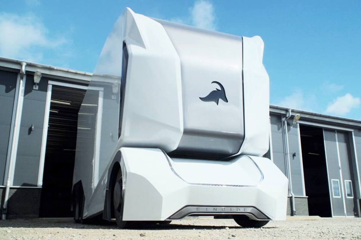 The T-pod should have a range of about 200 km (124 miles) per charge