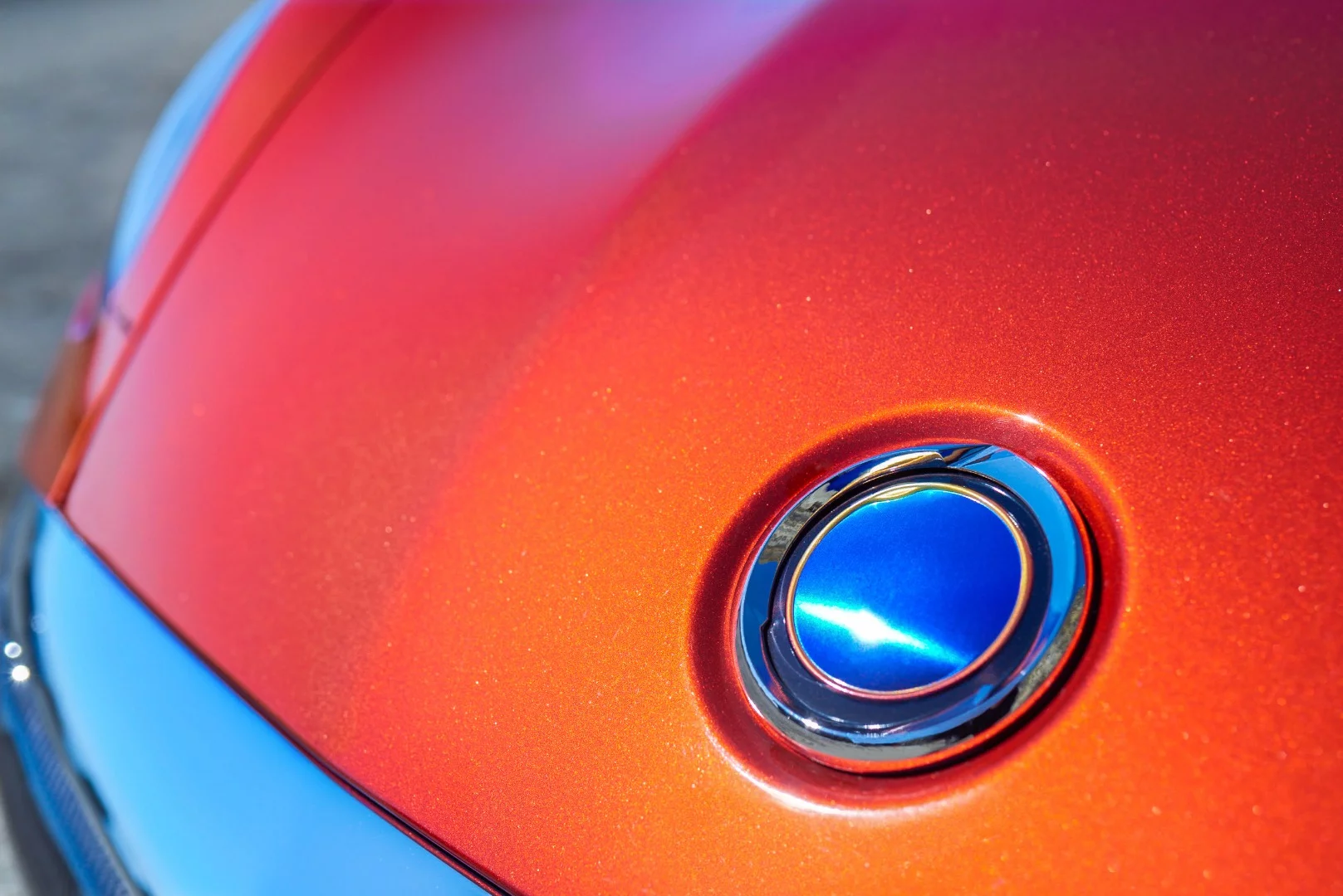 The new Revero GT retains the artistic hood ornament