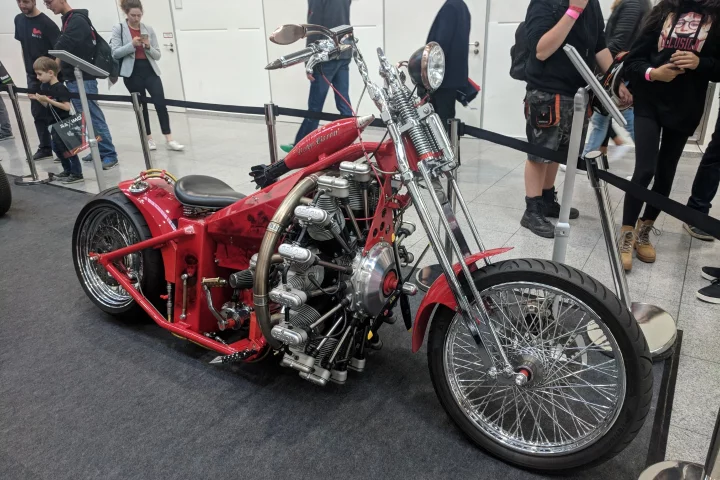 Frank Ohle's outrageous Red Baron ready for take off at Intermot 2018, with all eyes on that nine-cylinder Rotec Radial R3600 aircraft engine