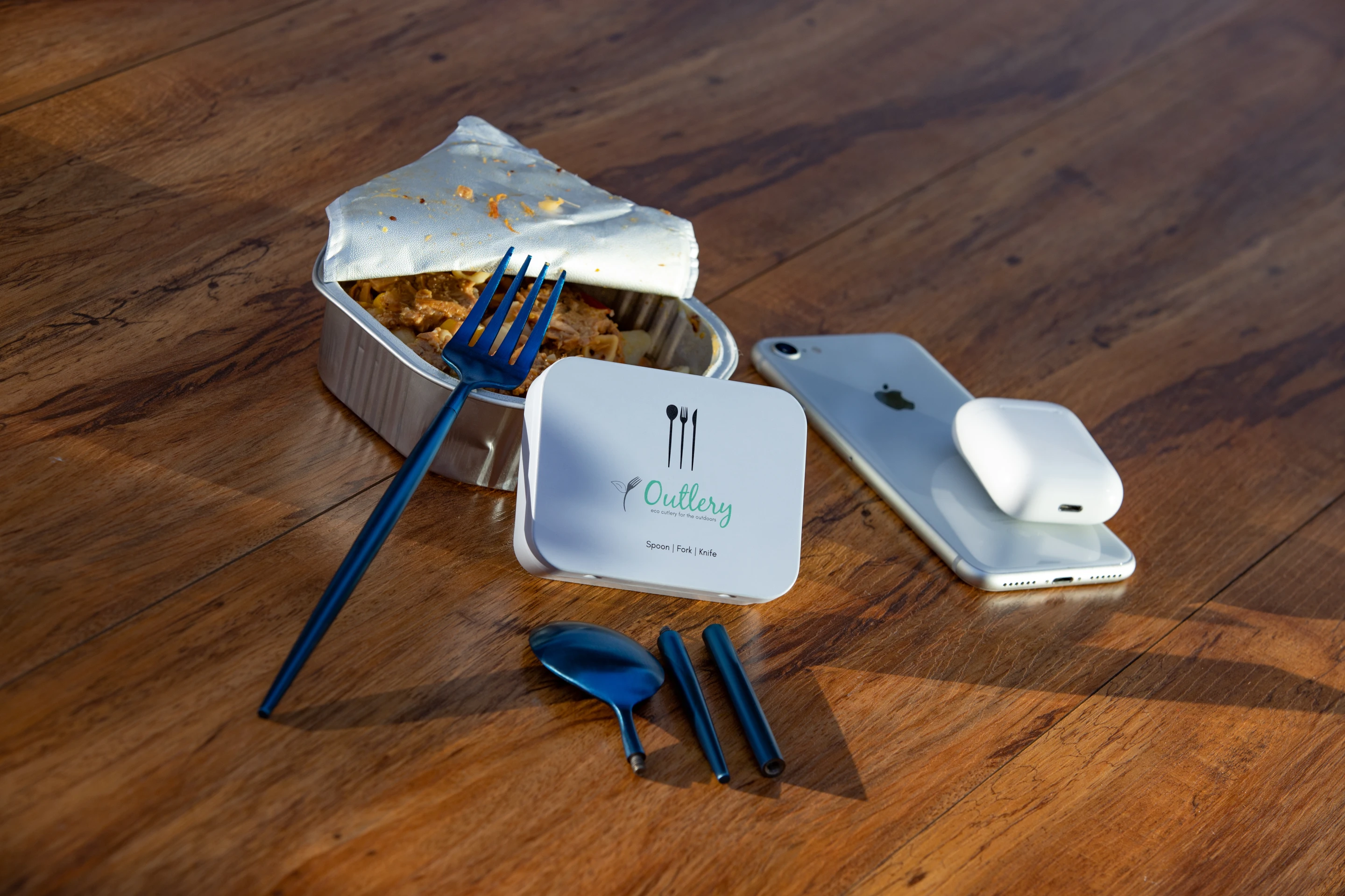 Plastic cutlery may well be convenient, but it is certainly wasteful and as more and more research shows, detrimental to the environment – Outlery is an alternative