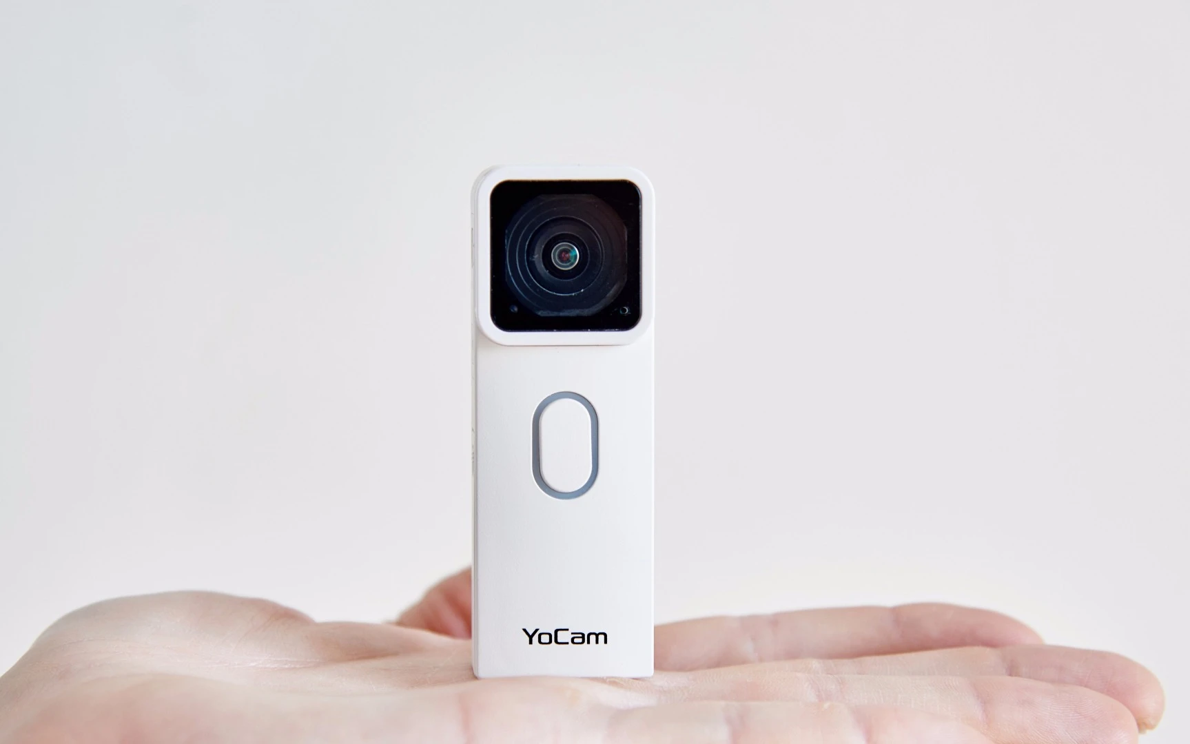 The Mofily YoCam can record video at 2.7k/30fps, with additional options of 1080p/60fps and 720p/120fps.