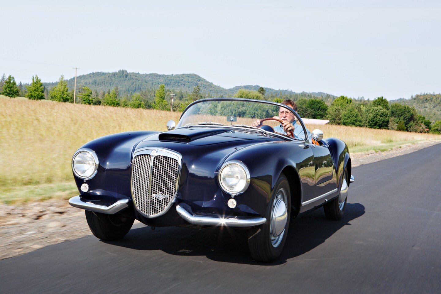 2018 Monterey Car Week Auction Report | 2018 Monterey Car Week Auction Preview | 1955 Lancia Aurelia B24S Spider America | Sold for $1,870,000 | Estimate: from $1,500,000 to $1,800,000 | Auction: Gooding & Co | Lot 126 | Official Description