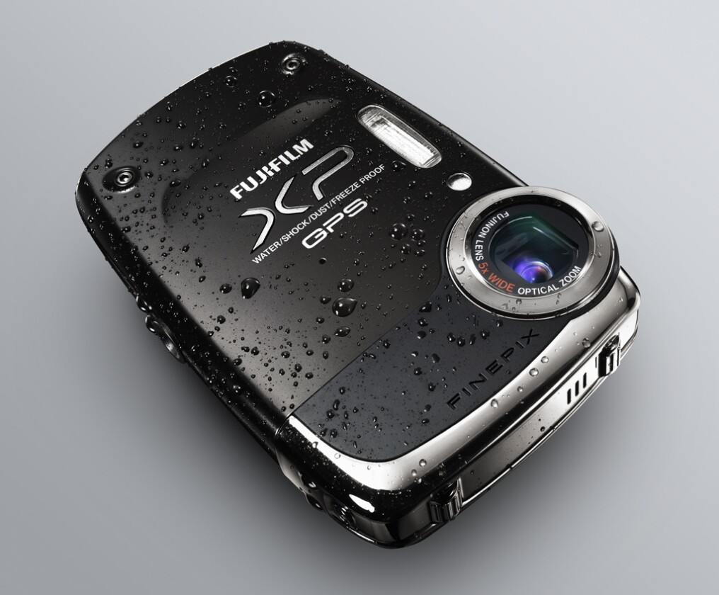 Waterproof to a depth of 16.5 feet, able to withstand a drop from 5 feet, dustproof and capable of operating in sub-zero temperatures - the FinePix XP30