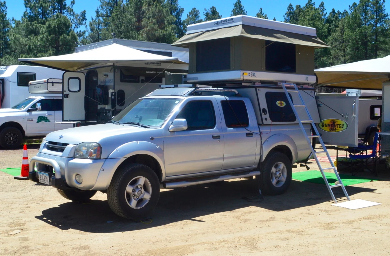 BundutecUSA goes small and simple with the Bivak slide-in trailer