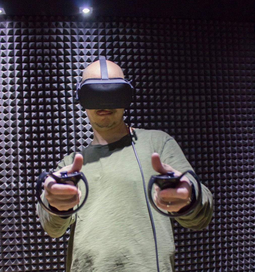 "Eeeeeey" – is this a VR Fonzie simulator?