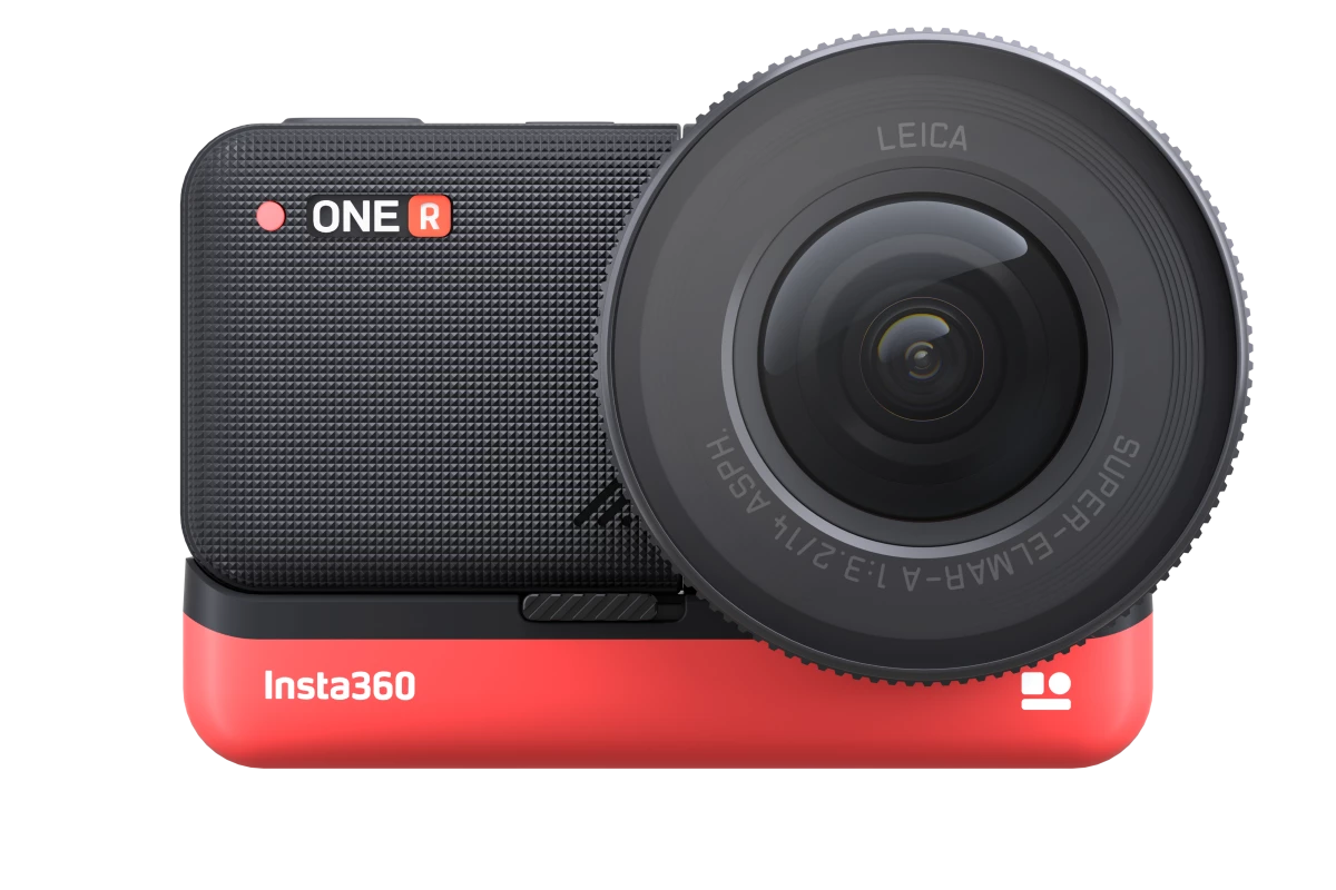 The 1-inch version has a Leica lens and giant 1-inch sensor for extreme image quality