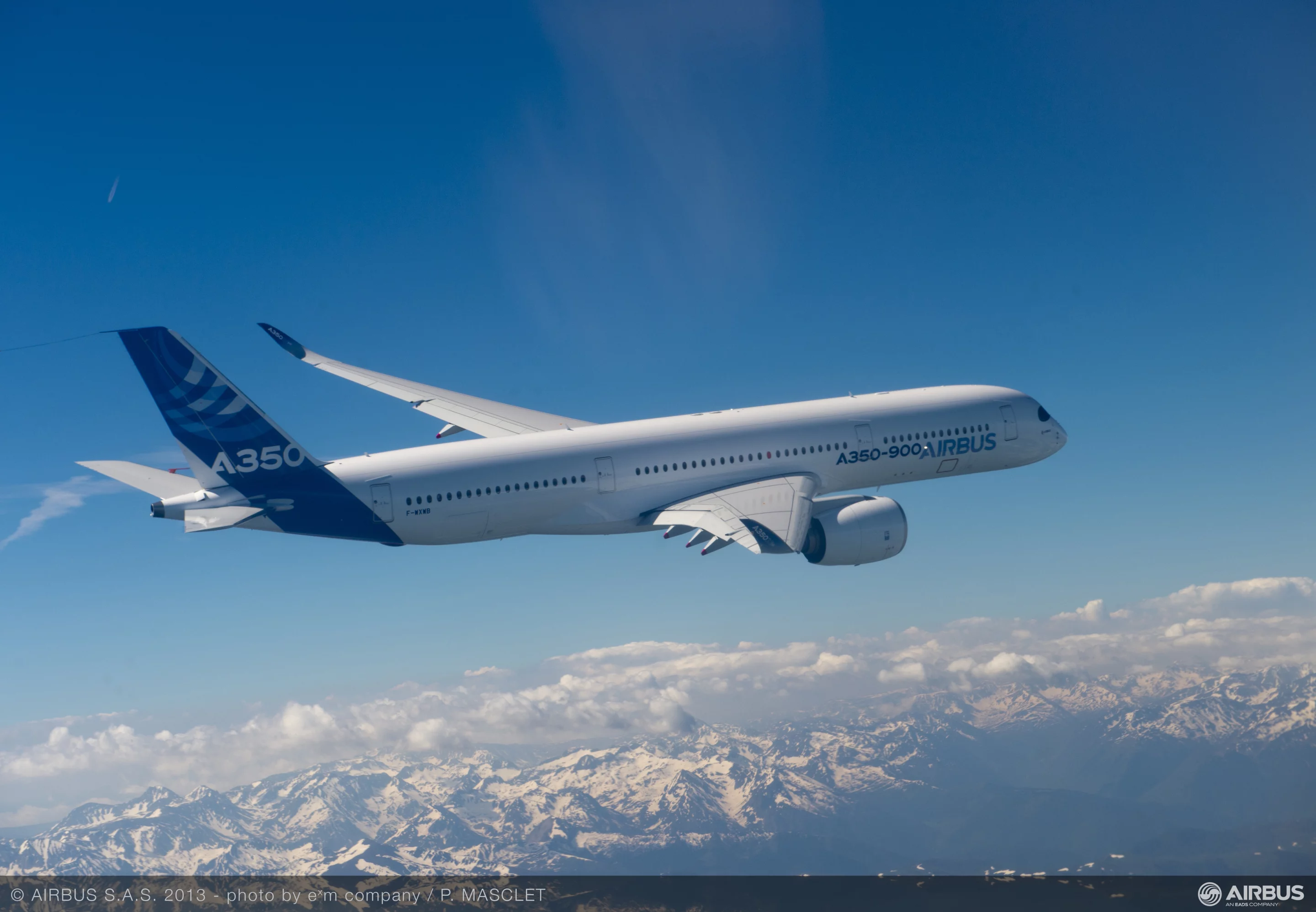 The Airbus A350 XWB on its maiden flight