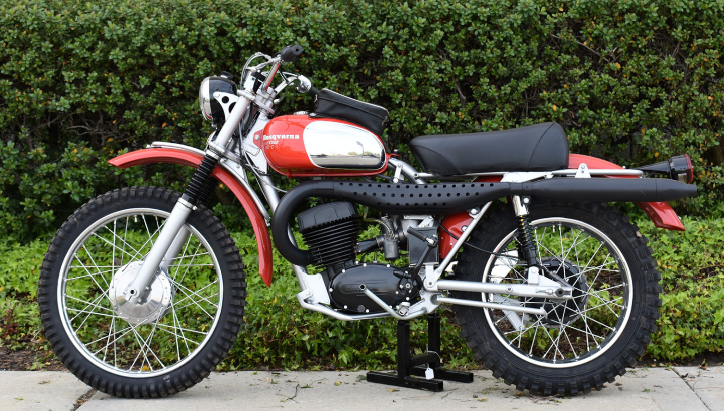 This 1968 Husqvarna 360 Sportsman was another Bud Ekins motorcycle that didn't sell in Las Vegas. The high bid was $13,200. Auction Description