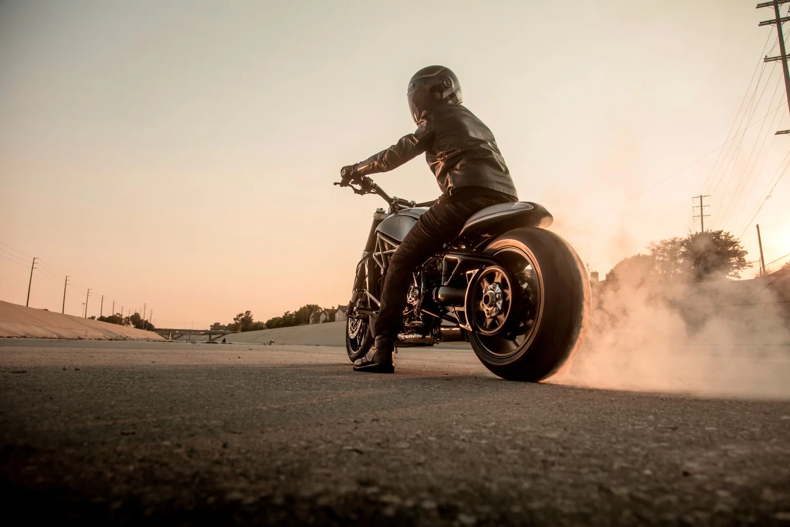 XDiavel by Roland Sands: capable of doing burnouts in aqueducts