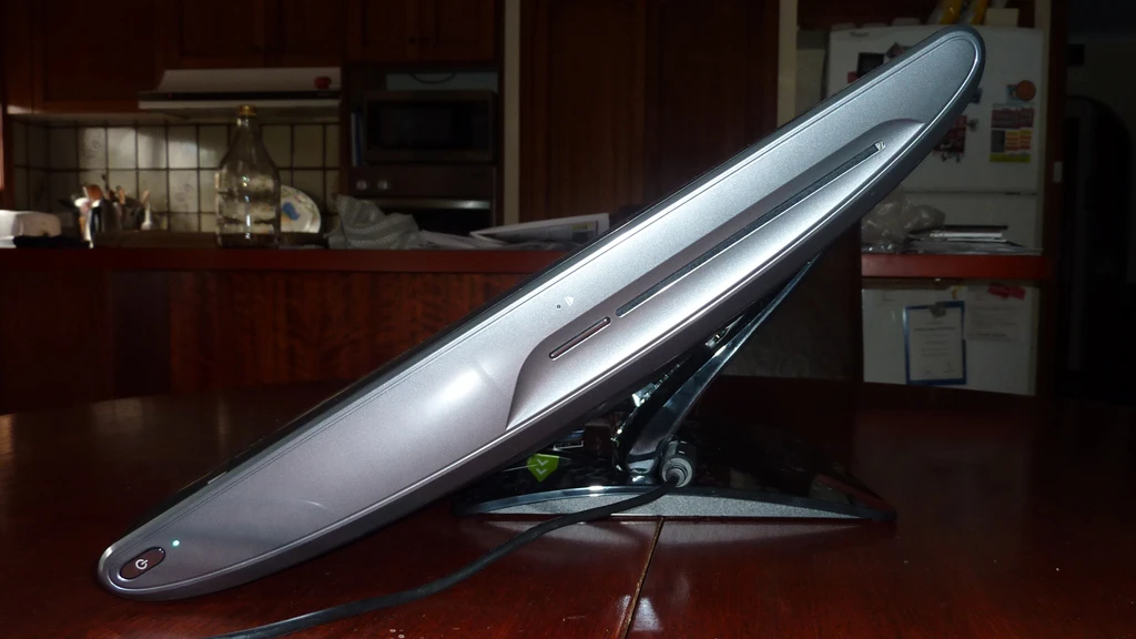 The HP TouchSmart 610-1030a in lowered position