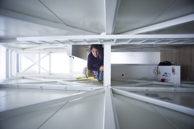 The Keret House measures 122 cm (48 in) at its widest interior point, and 72 cm (28 in) at its narrowest (Photo: Dom Kereta, © Polish Modern Art Foundation)