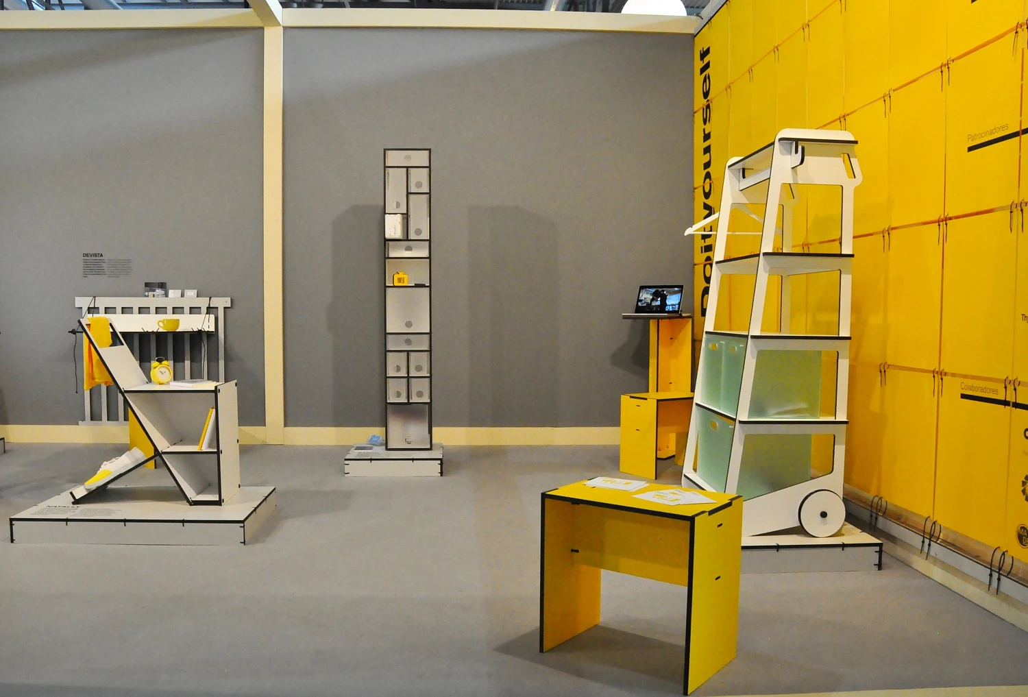 Modular furniture by Polytechnic University of Valencia