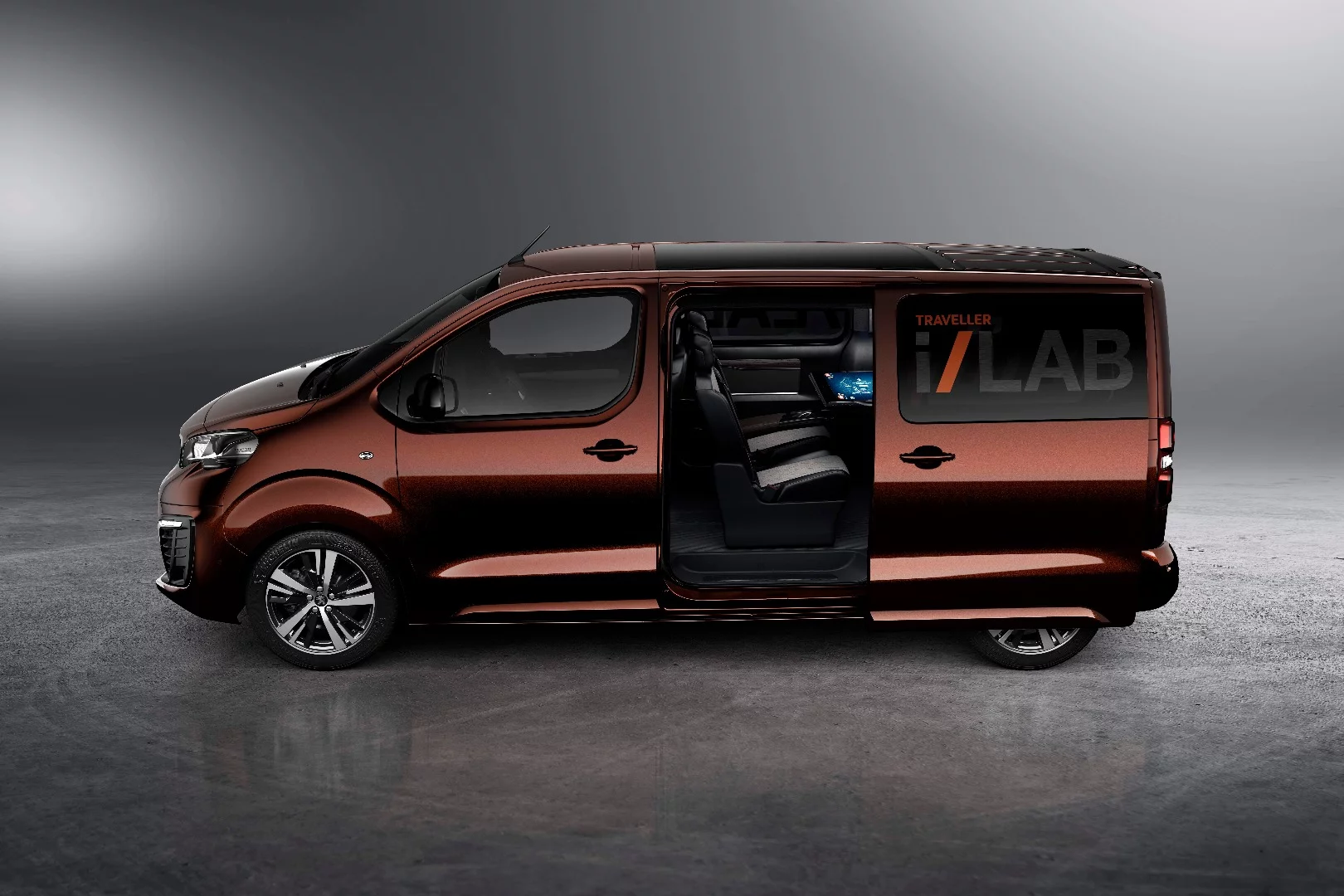 The concept Traveller i-Lab seats four in the back and two in the front, including the driver