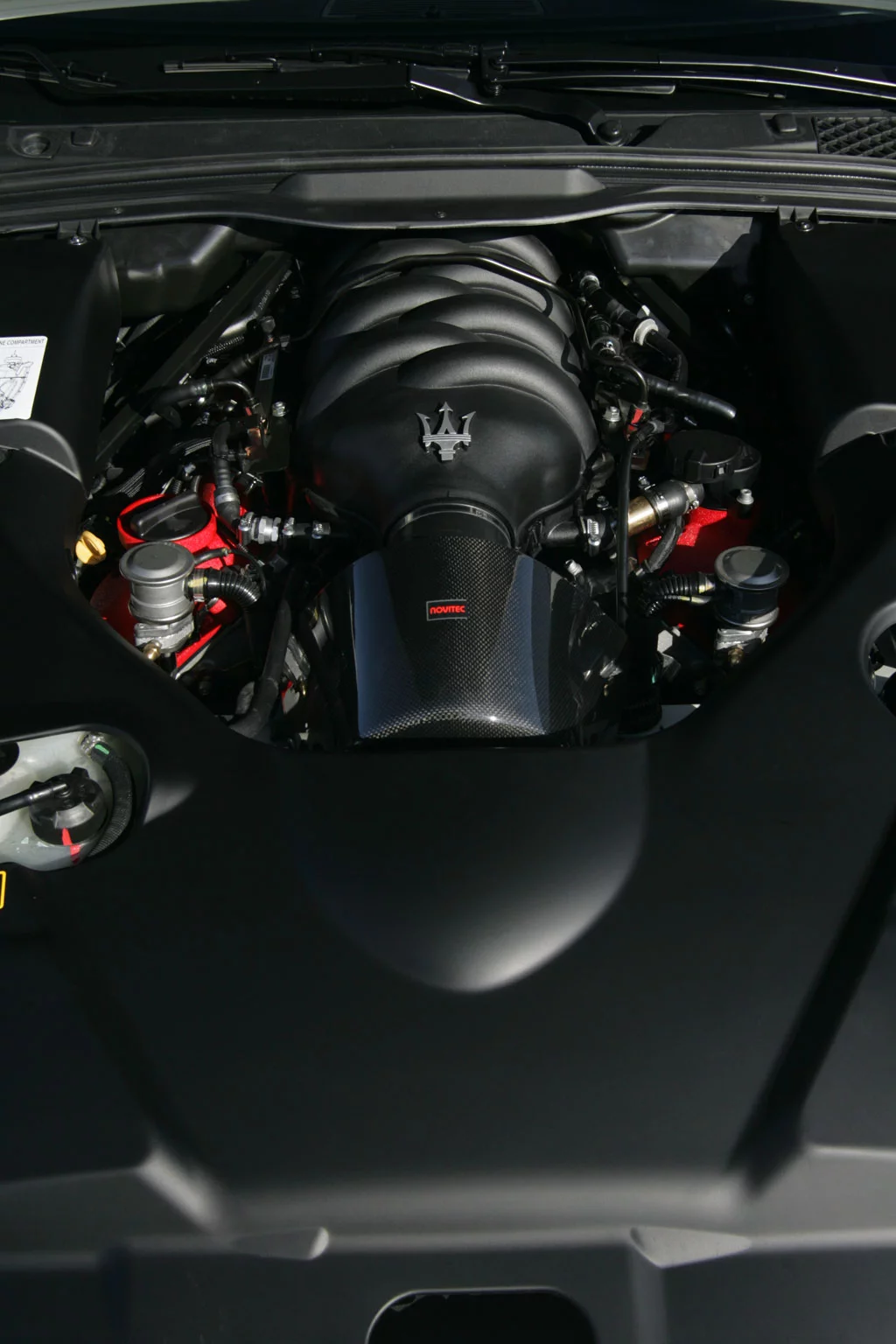 NOVITEC TRIDENTE's supercharged Maserati GranCabrio