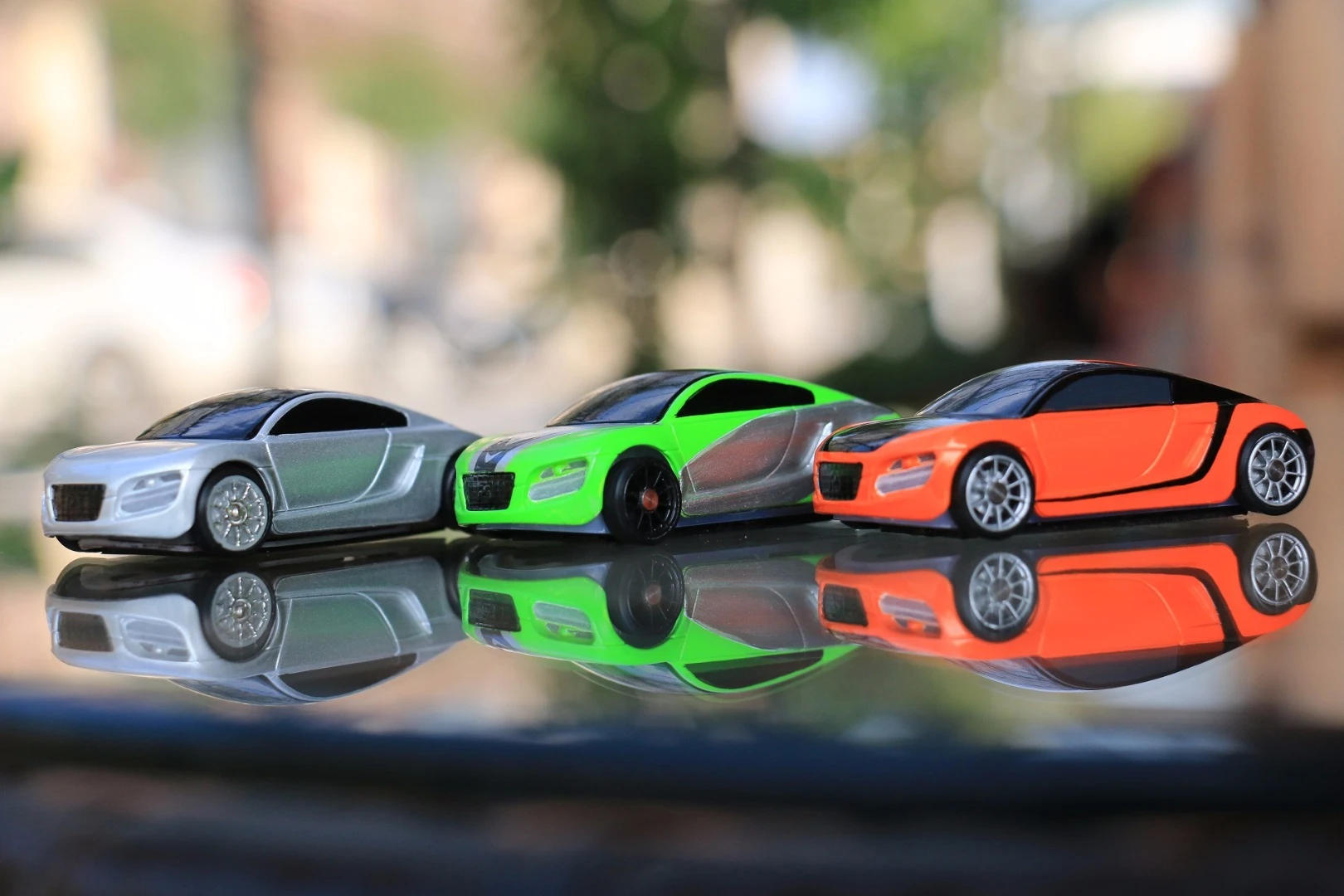 The cars also have interchangeable shells