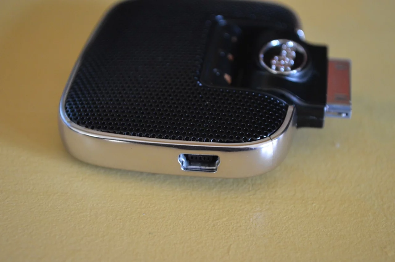 The Mikey Digital's mini-USB port in evidence