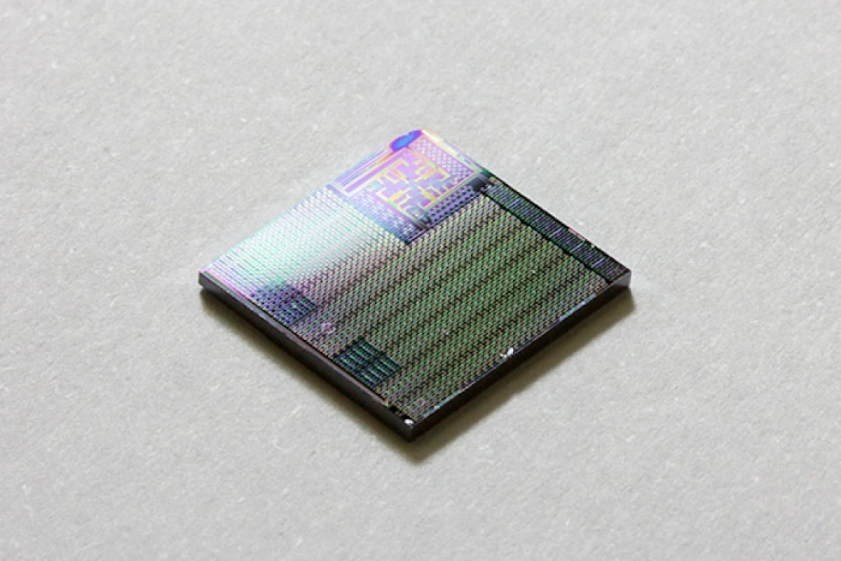 Researchers at KAIST and NASA have developed self-healing transistors for use in nano-spacecraft, to protect them from radiation damage