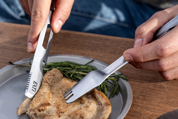 If you get two EaTi Ones, you can eat knife-and-fork style