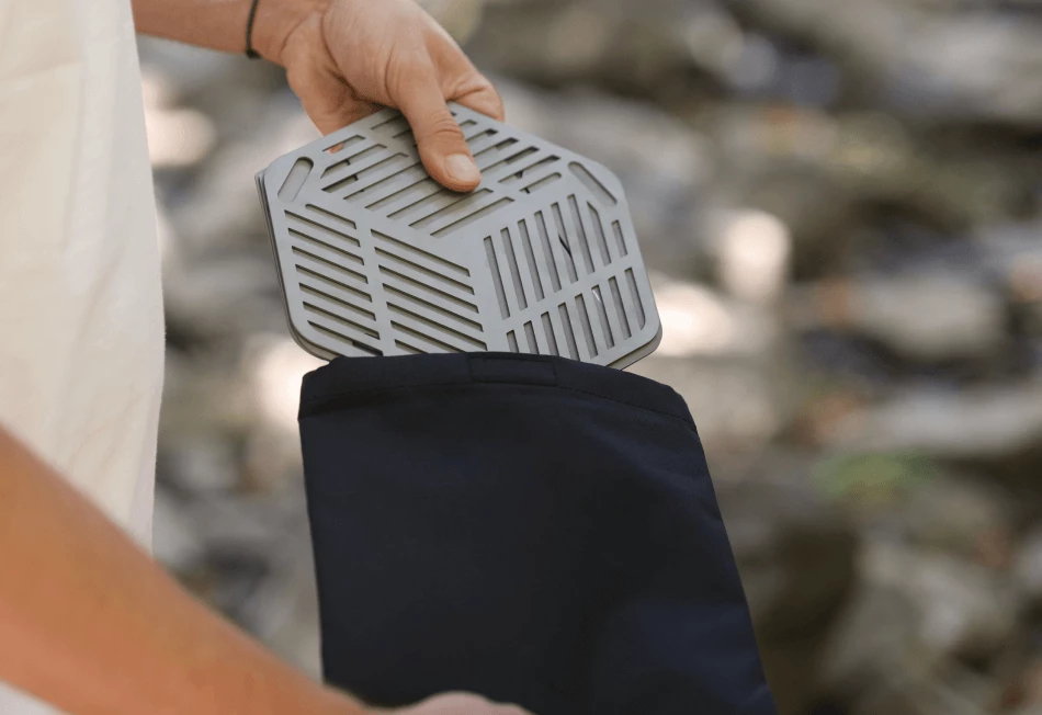 The Pacofire comprises four thin plates
