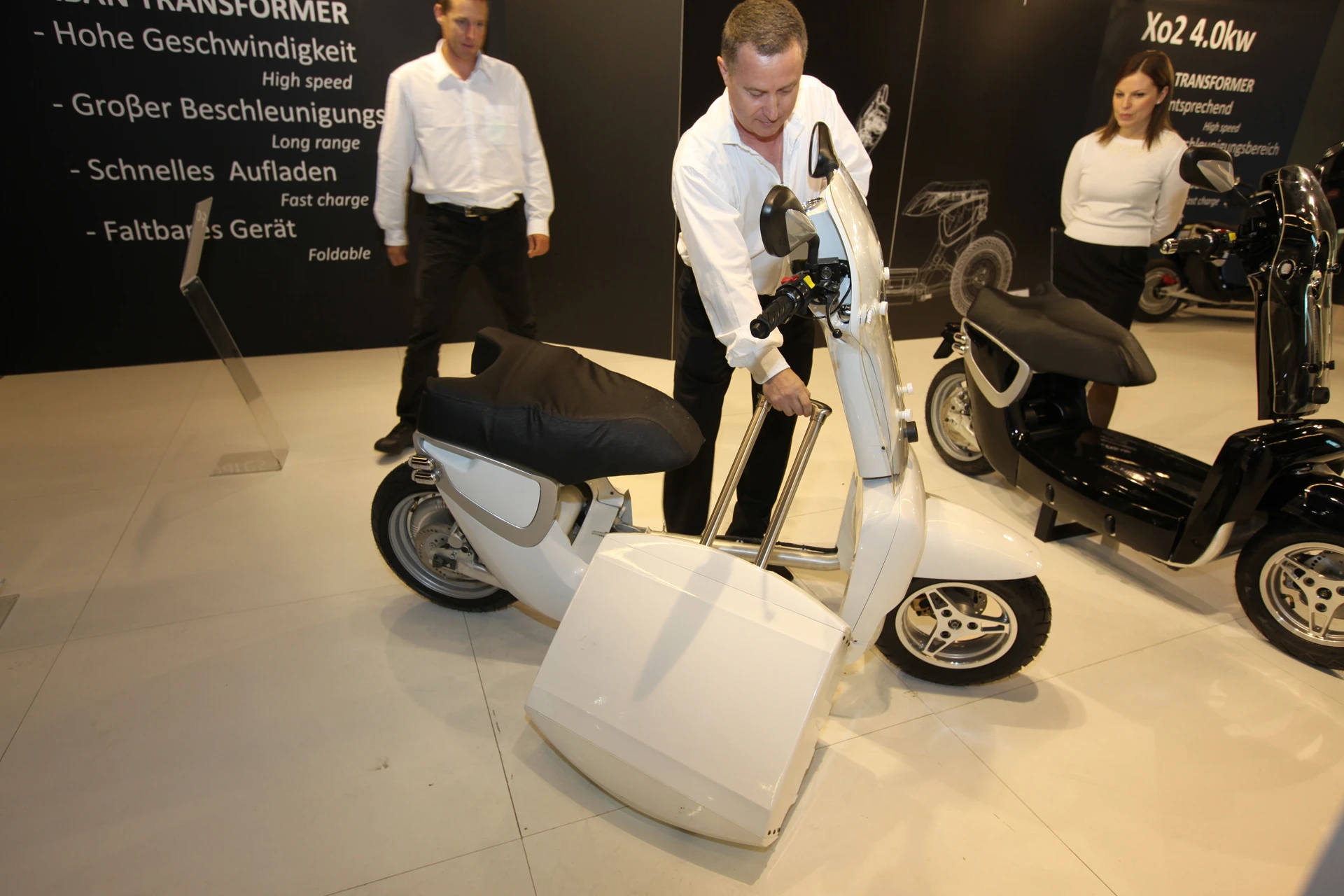 The XOR Urban Transporter folding scooter