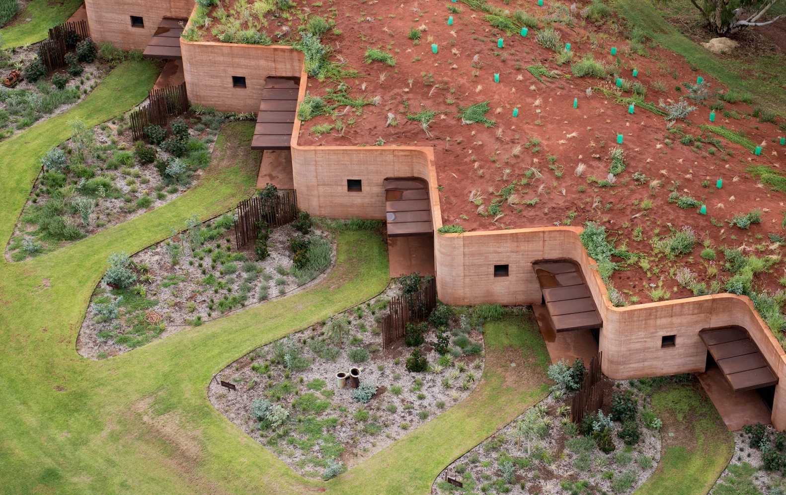 Called The Great Wall of WA, this giant rammed earth structure houses 12 apartments cleverly embedded into the natural landscape keeping the internal spaces cool in the hot Western Australian environment