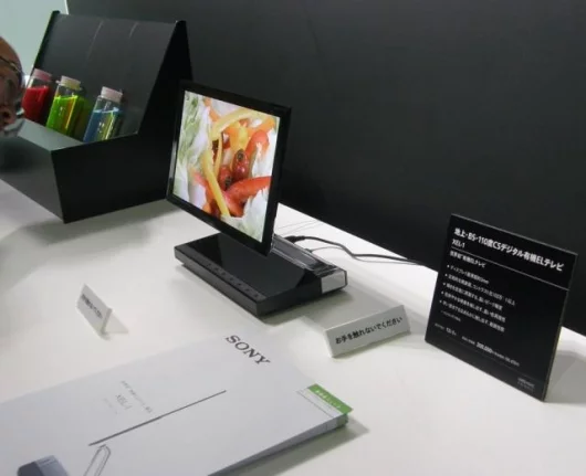 Sony's XEL-1 OLED screen