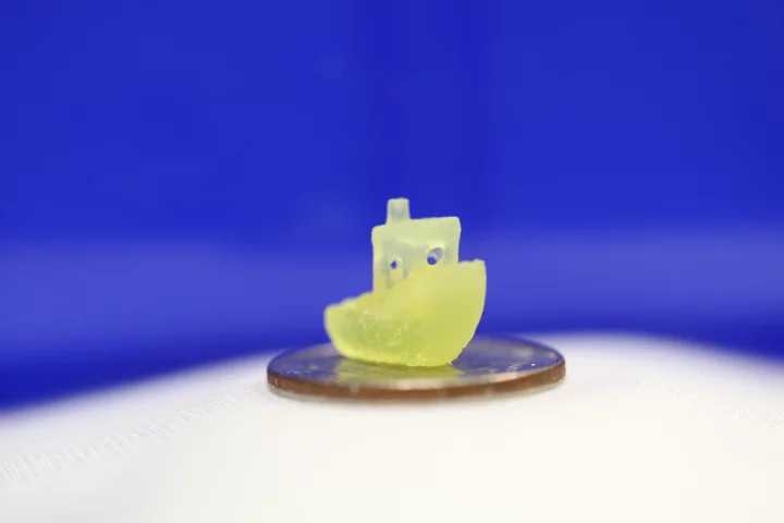A tiny tugboat, 3D printed using the triple fusion upconversion technique