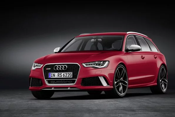 The front of the 2014 RS 6 Avant