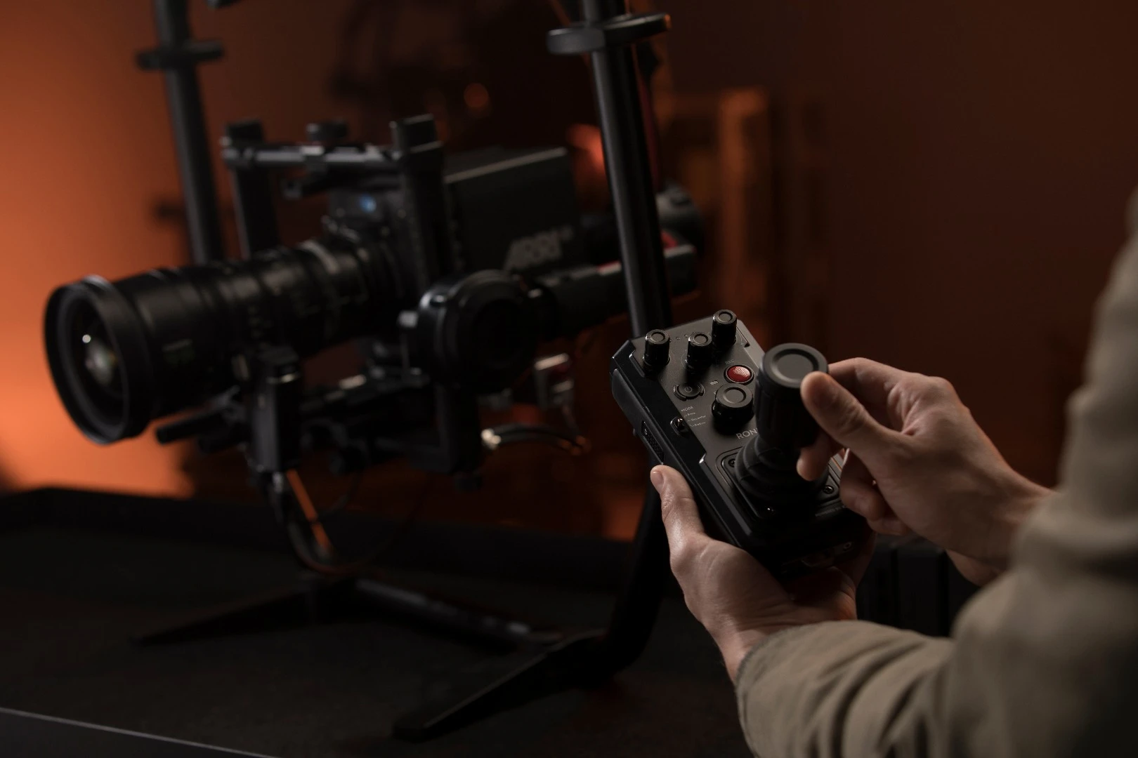 DJI Ronin 2: handheld joystick style remote works from up to 1.5km away