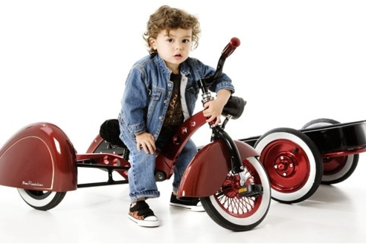 The Kid Kustoms' trike conversion kit transforms a stroller into a new trike