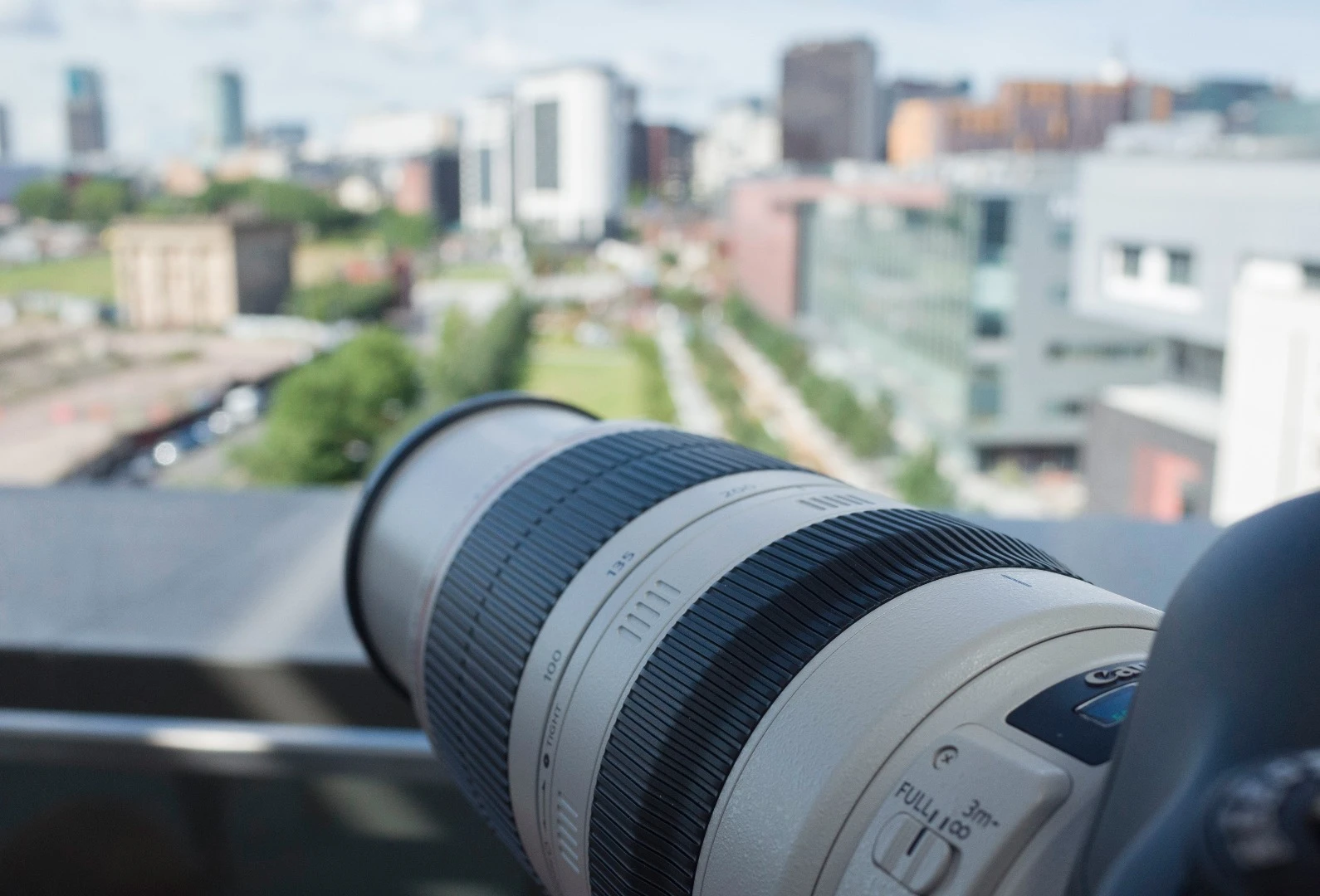 The Canon 5Ds sets the new standard of what high resolution DSLRs can do and becomes the camera to beat