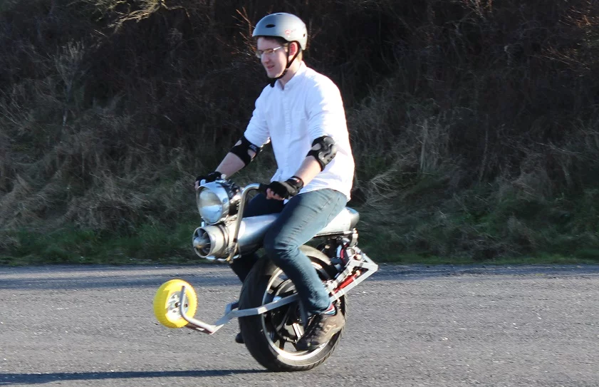 John Dingley's electric unicycle features a 3,000 watt, 17-inch brushless electric hub motor