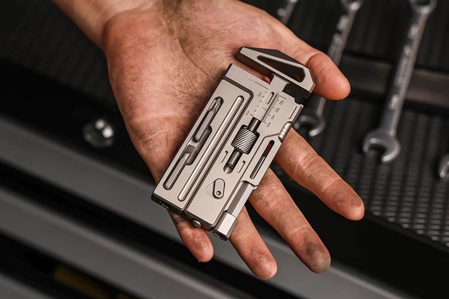 The 3.0 is made from CNC-machined titanium