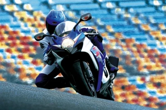 GSX-R 1000 K7