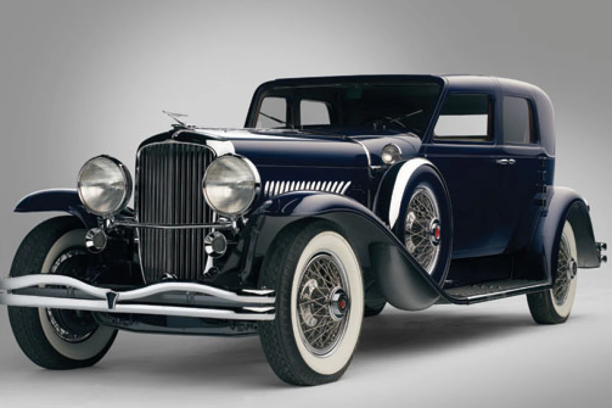 1930 Duesenberg Model J Sport Berline by Murphy