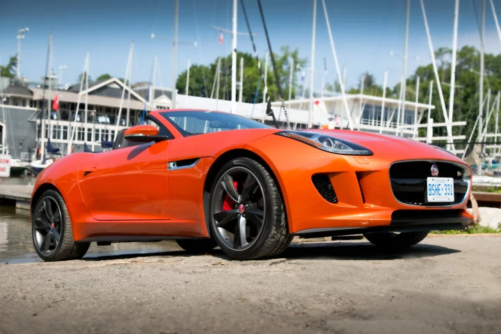 Jaguar's new F-type V8 S roadster doesn't have the E-type's iconic lines, but that doesn't mean it's not sublime in its own right (Photo: Angus MacKenzie/Gizmag.com)