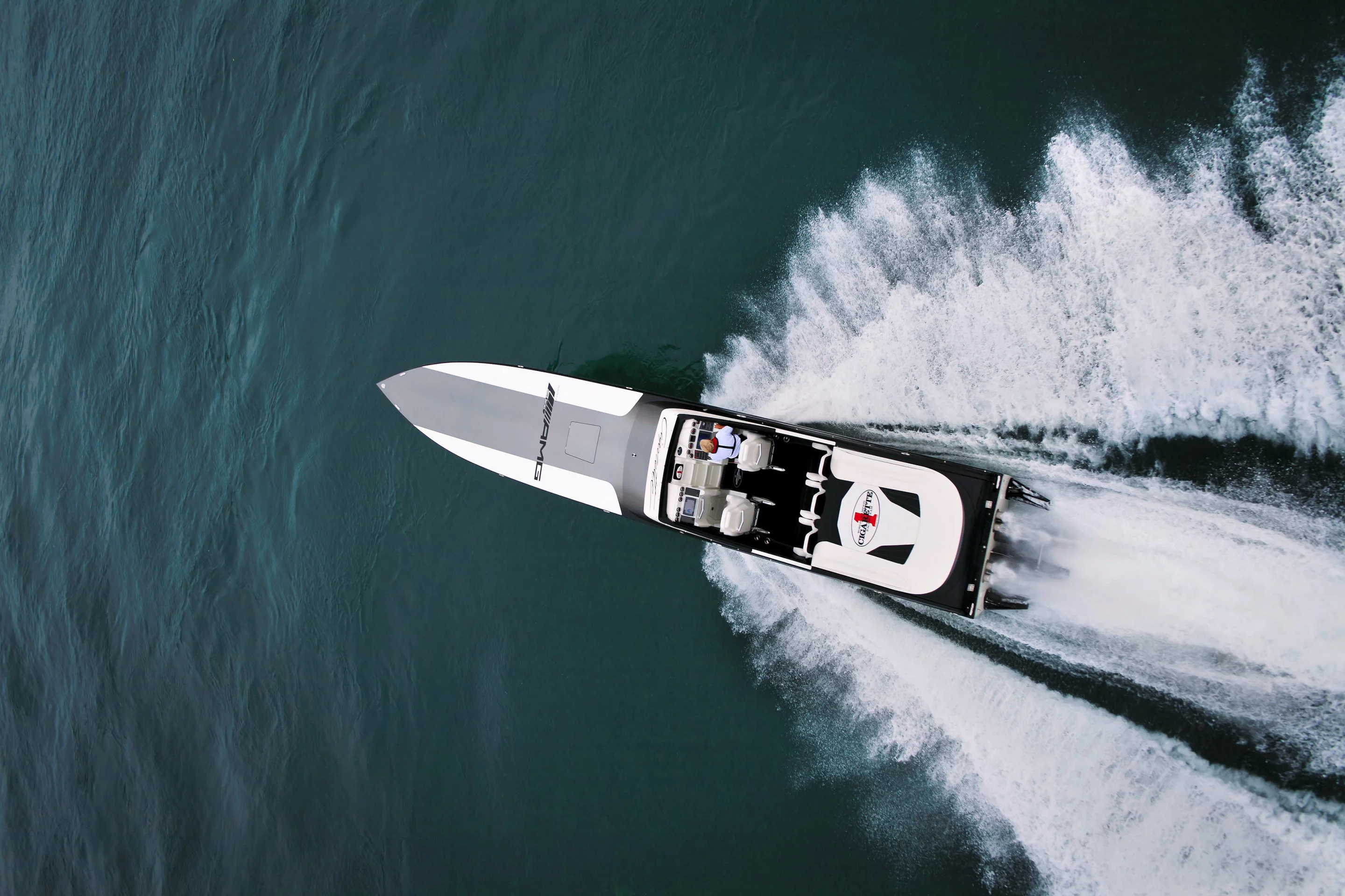 The AMGCR Electric Top Gun from above – all 38 feet of her