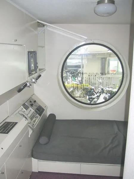 The inside of a capsule in the Nakagin Capsule Tower in Ginza, Tokyo, Japan (image by Chris 73)