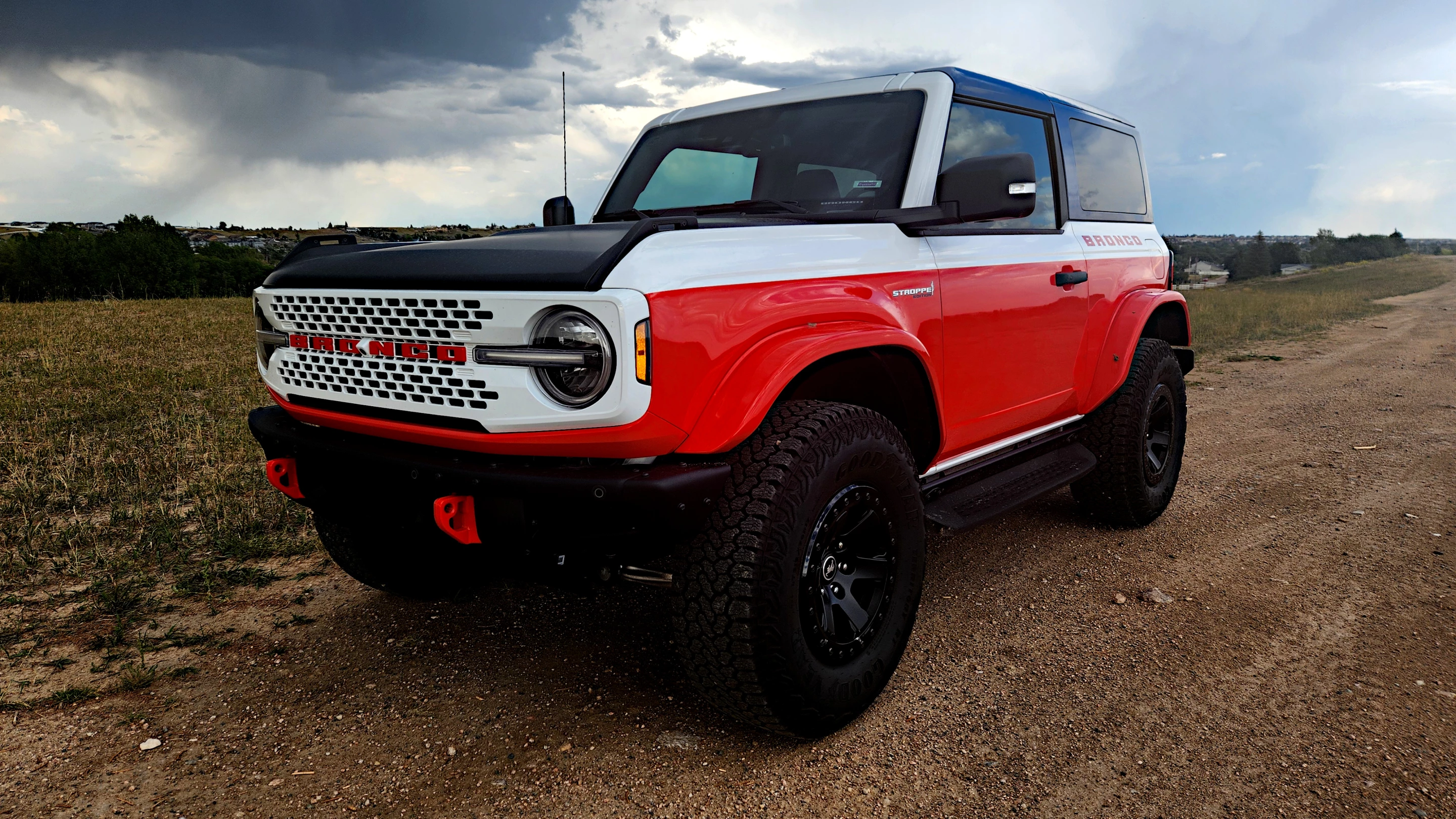 Off-road capability? Yes. Fuel economy in the 2025 Ford Bronco Stroppe? Not so great