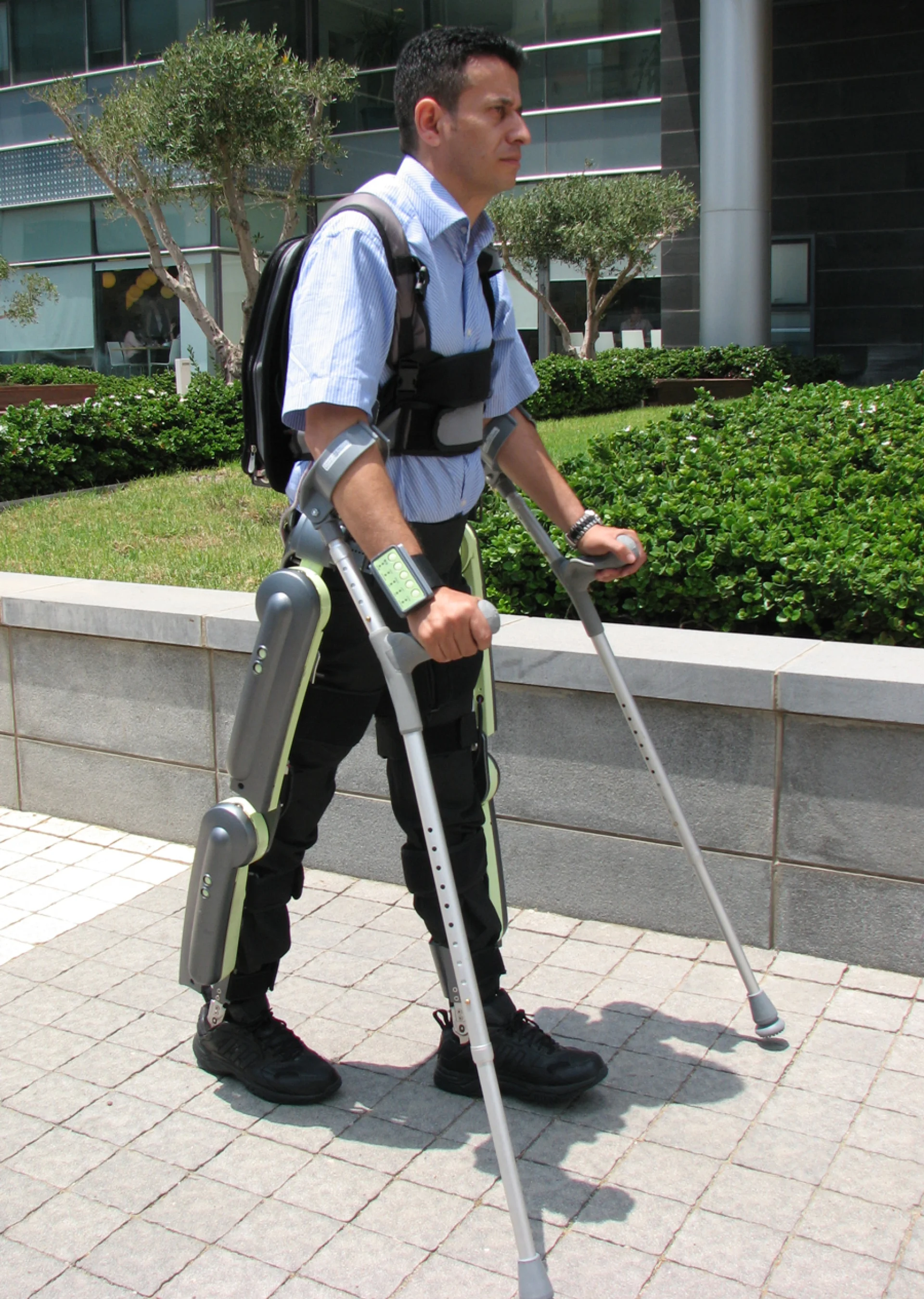 Rewalk ReWalk robotic exoskeleton to go on sale in 2011