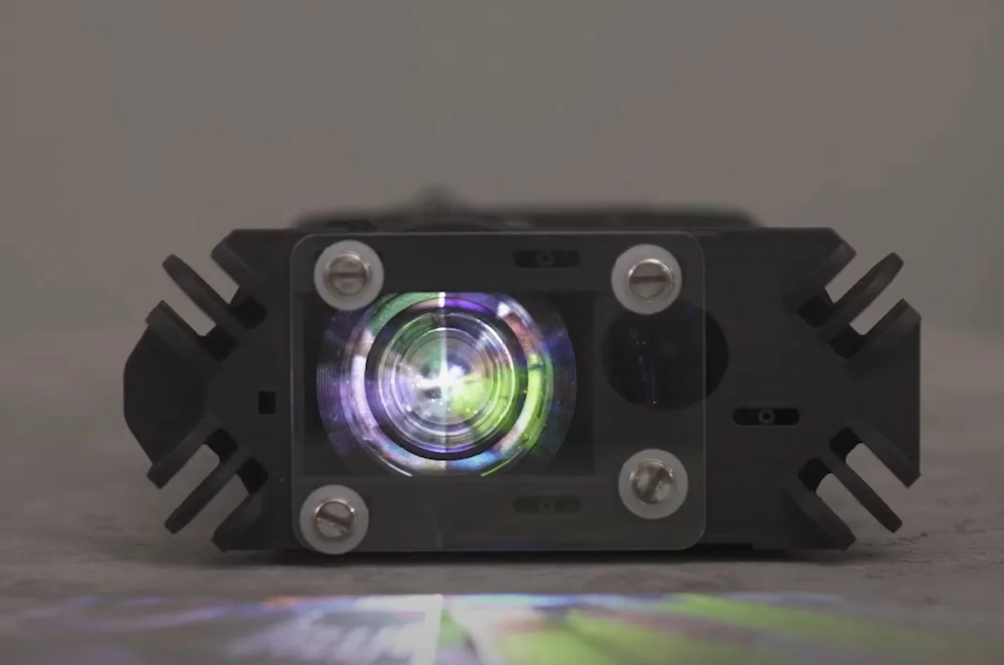 The Splay Max's projection unit can be detached and used as a standalone UST projector