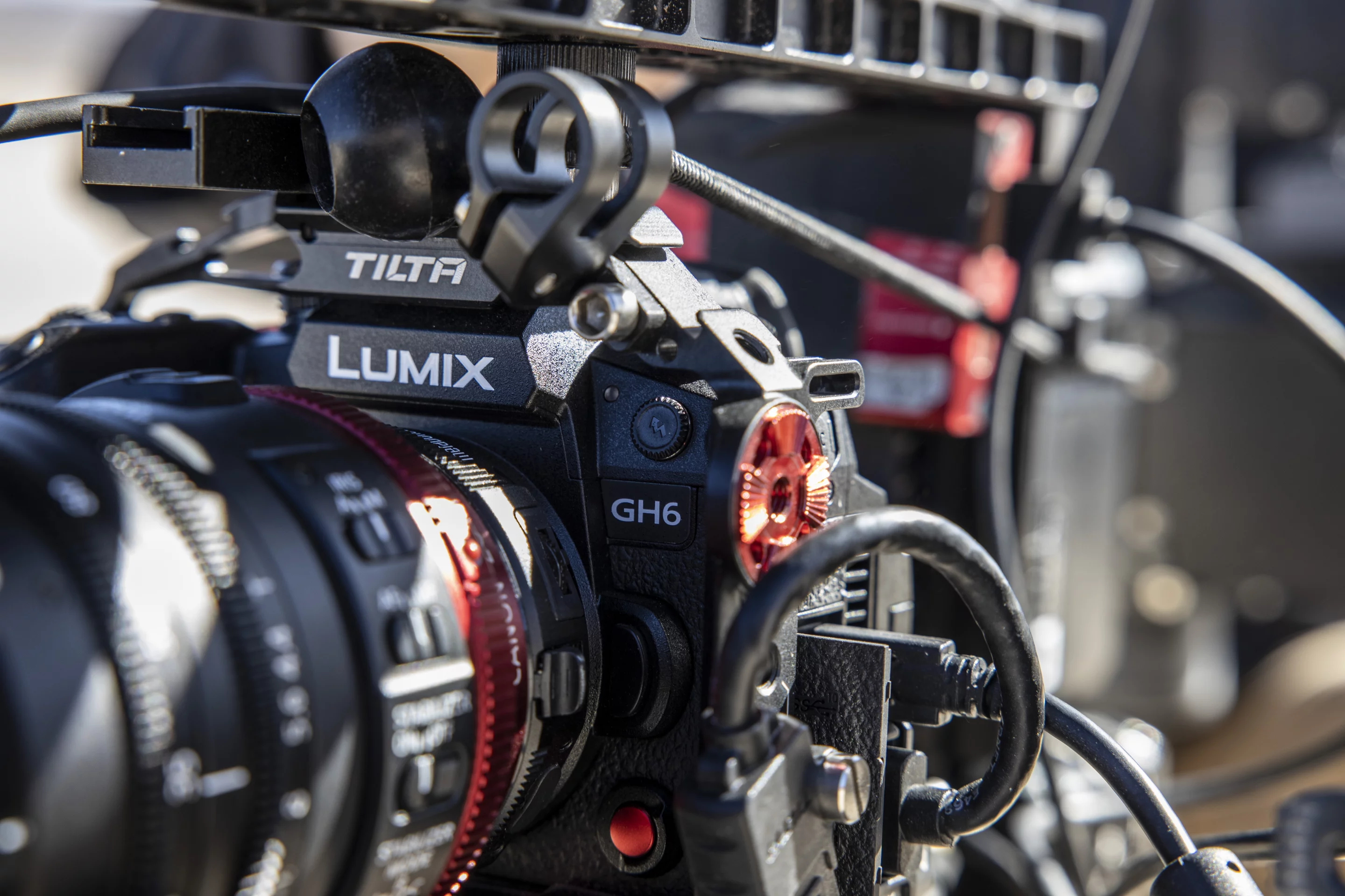 The GH6 features a built-in fan to keep the camera cool during extended shoots, and the integrated microphone can be used with an external XLR mic to capture 24-bit audio
