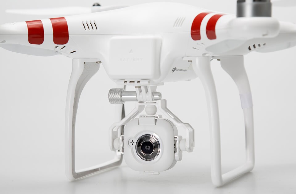 The FC40 comes with its own 720p/30fps video camera