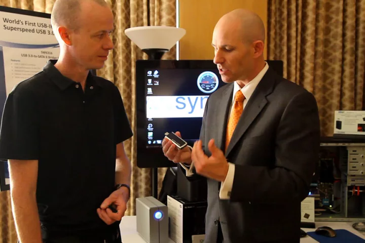 Symwave's John O'Neil explains the speed and CPU load advantages of USB 3.0 at CES 2010