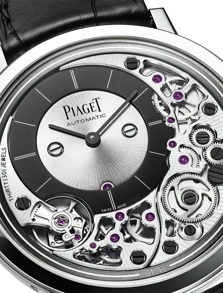 The display on the Piaget Altiplano Ultimate 910 had to be offset ot make room for the movement