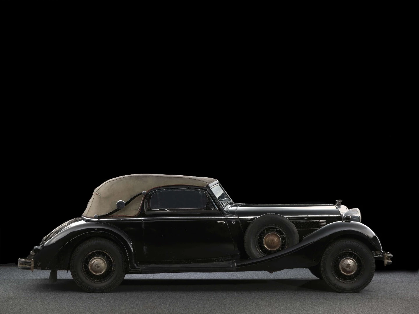 Horch was the only serious domestic rival to Mercedes-Benz in the decade prior to WW2, with the brand eventually becoming Audi. Introduced in 1936 season, the 4.9-liter Type 853 used an inline eight cylinder engine driving through a four-speed overdrive gearbox and with servo-assisted hydraulic brakes. The Horch 853a Sportcabriolet is a masterpiece, and though 950 were built, only a handful survive. Surprisingly, two such cars were offered at auction in Paris, with this car original in every respect except for a paint job in the 1950s. It was presented at auction with an 80-page report by historian and Horchspecialist Karl Schack. Original with a meticulous history, it sold for $774,065 (€631,760).