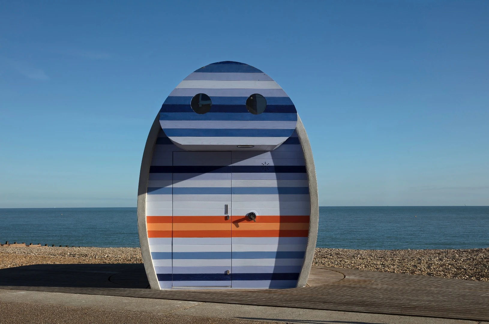 The Spy Glass was designed by JaK Studio